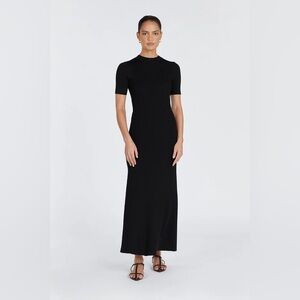 DISSH Donna Ribbed Knit Maxi Dress